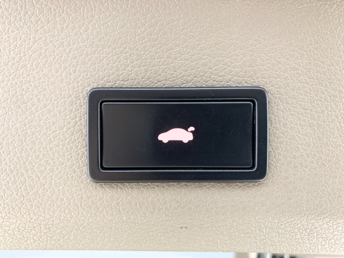 奧迪 奧迪Q7  2007款 4.2 FSI quattro 豪華型圖片