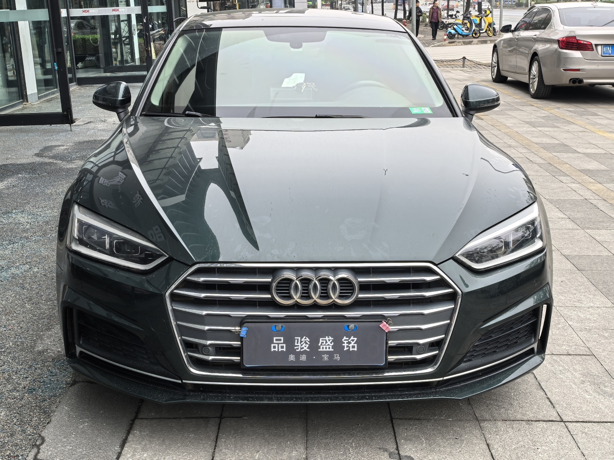 奧迪 奧迪A5  2019款 Sportback 40 TFSI 時(shí)尚型圖片