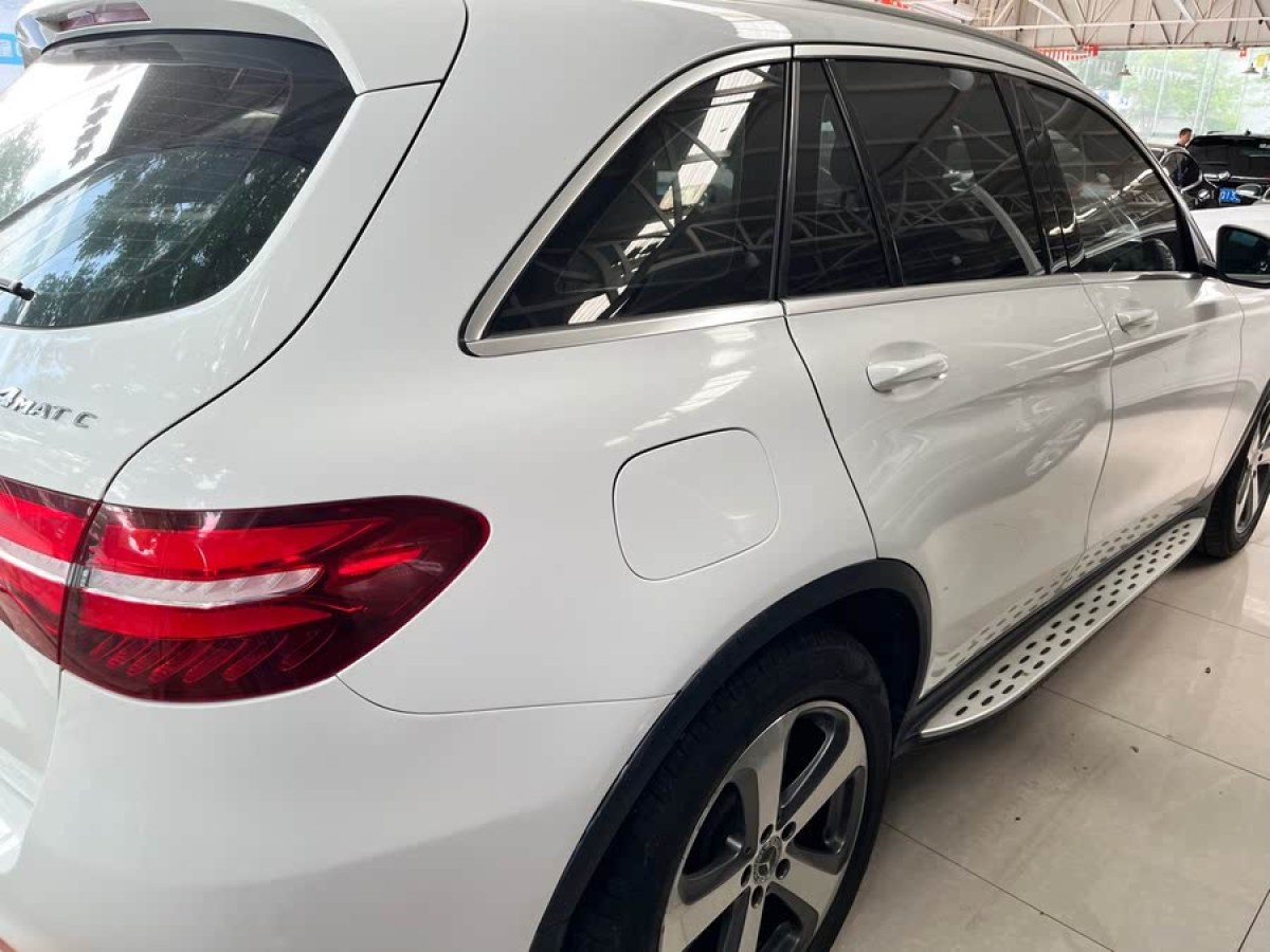 奔馳 奔馳GLC  2017款 GLC 300 4MATIC 動(dòng)感型圖片
