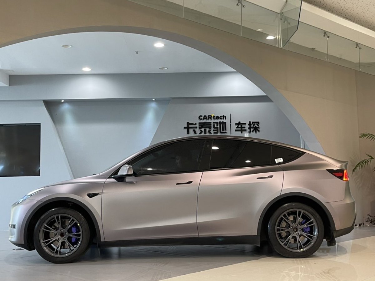 特斯拉 Model Y  2023款 煥新版 后輪驅(qū)動(dòng)圖片