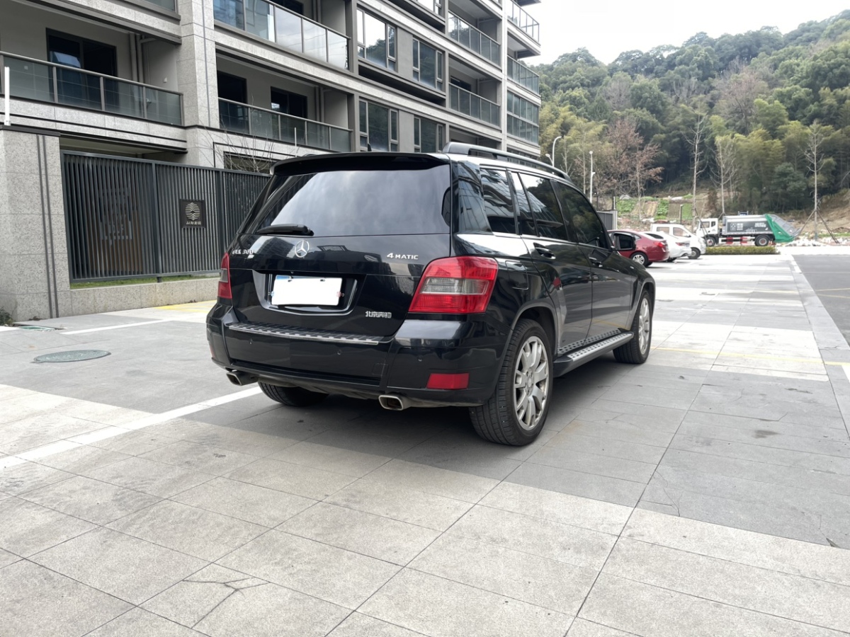 奔馳 奔馳GLK級  2012款 GLK 300 4MATIC 豪華型圖片