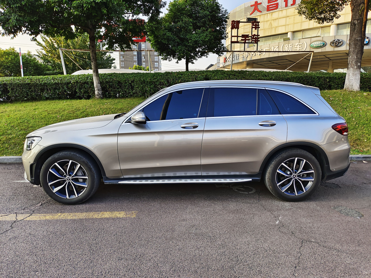 奔馳 奔馳GLC  2018款 改款 GLC 300 4MATIC 動感型圖片