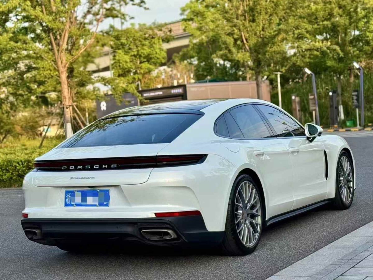 保時捷 911  2024款 Turbo 3.7T 50周年紀(jì)念版圖片