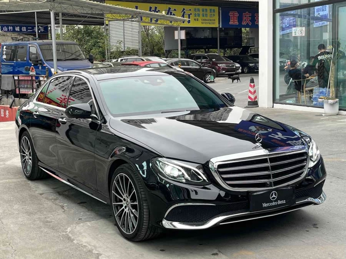 奔馳 奔馳E級  2020款 改款 E 300 L 殊享版圖片