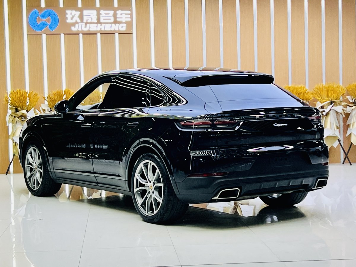 保時(shí)捷 Cayenne  2019款 Cayenne Coupé 3.0T圖片