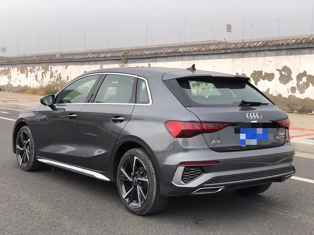 奧迪 奧迪A3  2024款 Sportback 35 TFSI 時(shí)尚運(yùn)動(dòng)型圖片