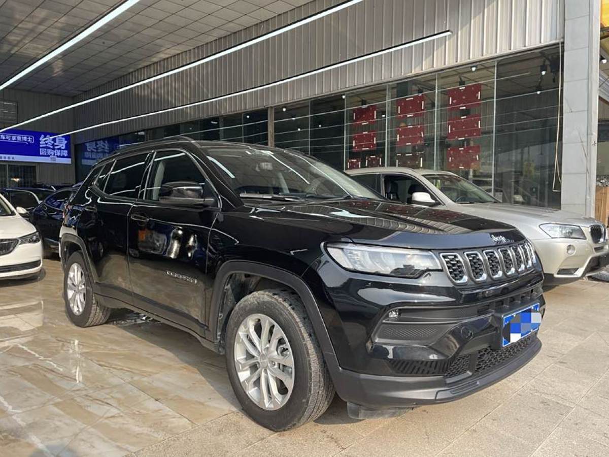 Jeep 指南者  2021款 220T 自動(dòng)精英版圖片