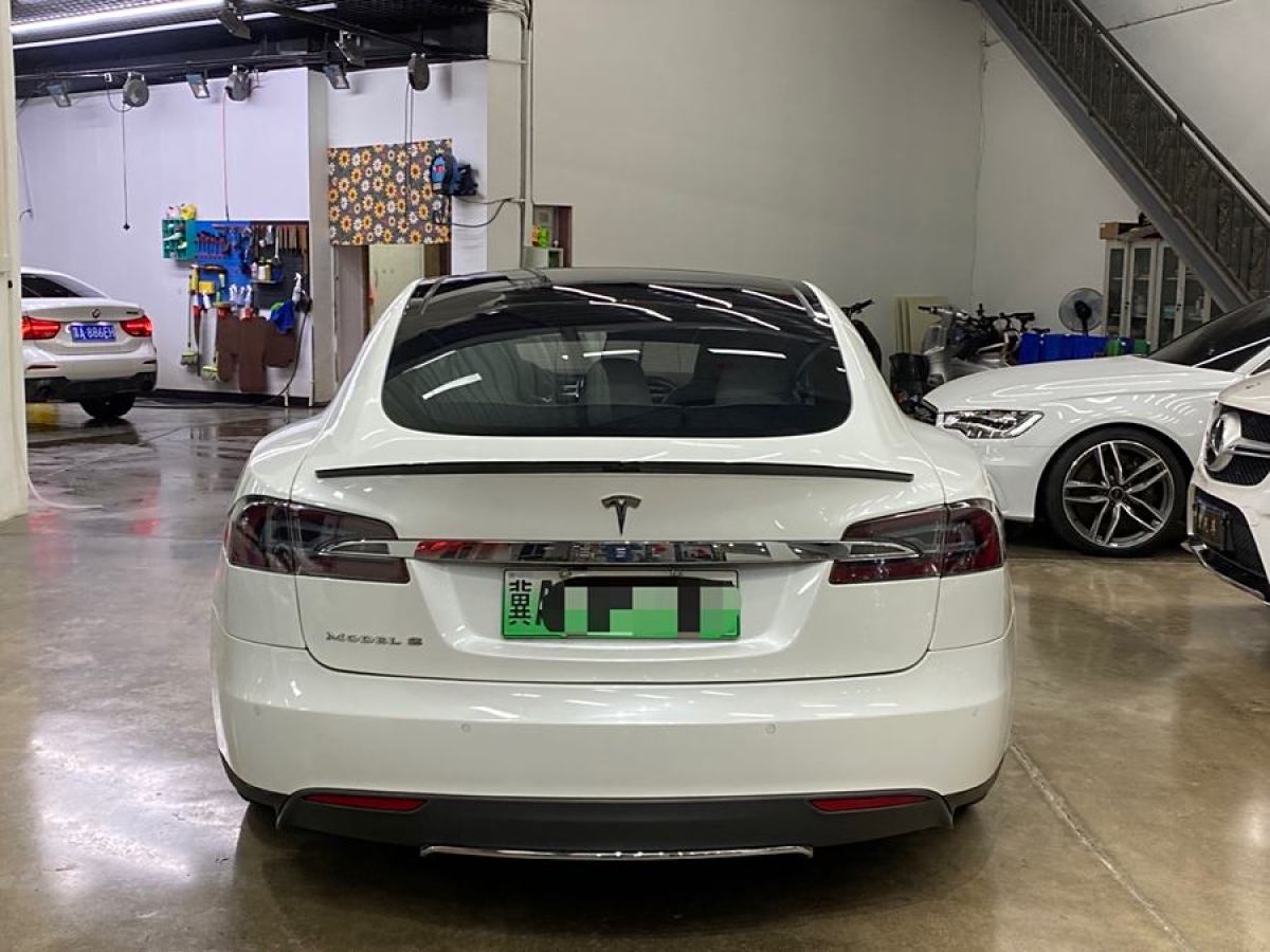 特斯拉 Model S  2015款 Model S 85D圖片