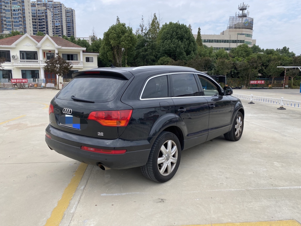 2008年2月奧迪 奧迪Q7  2007款 3.6 FSI quattro 舒適型