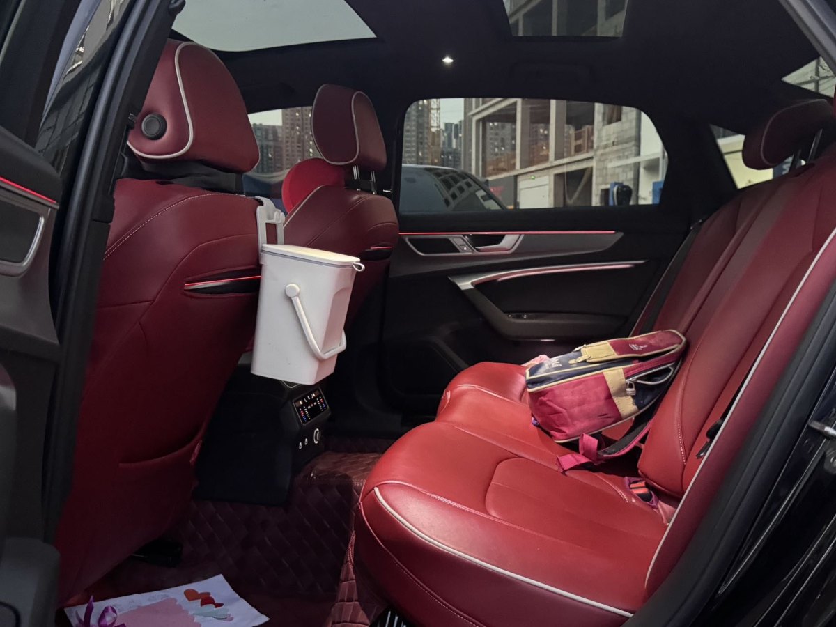 奧迪 奧迪A6L  2024款 45 TFSI 臻選動感型圖片