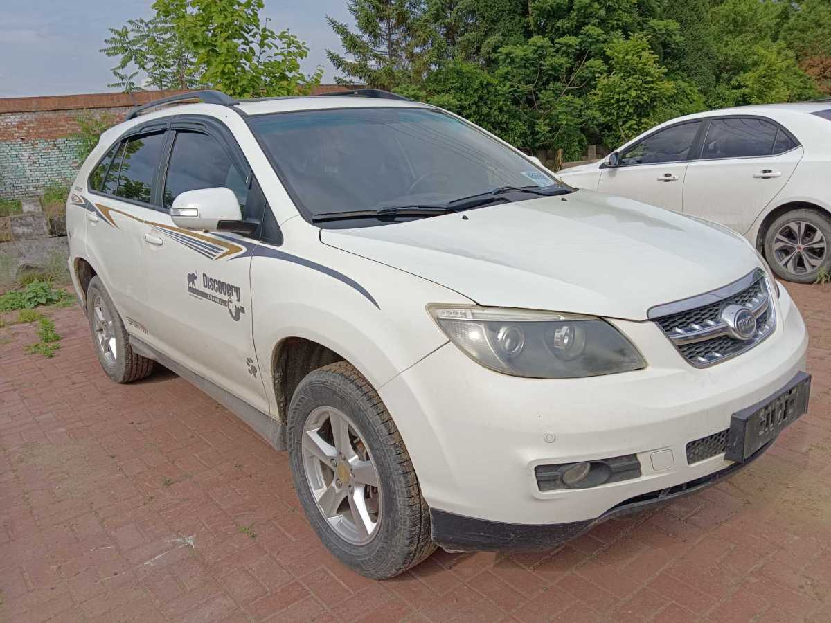 比亞迪 S6  2014款 2.4L 自動(dòng)尊貴型 5座圖片