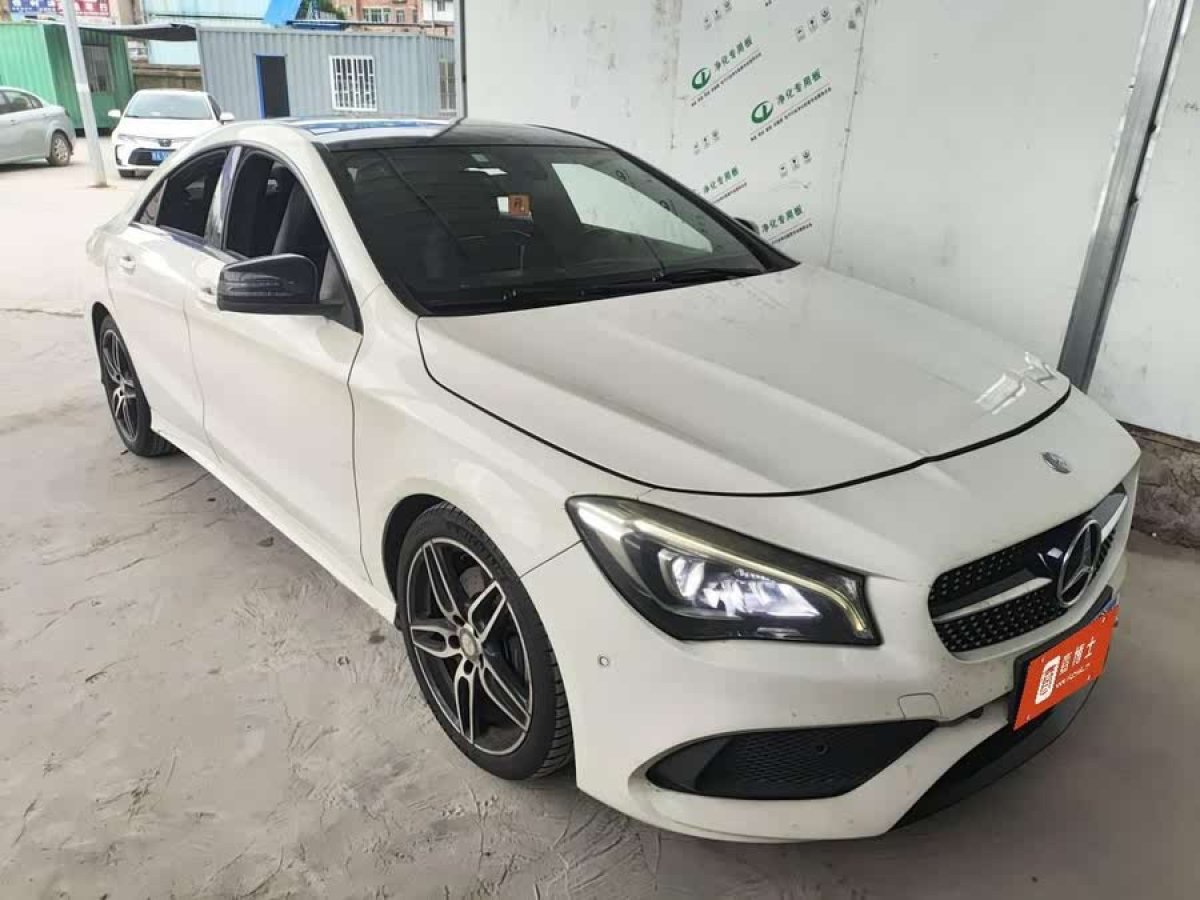 奔馳 奔馳CLA級  2017款 改款 CLA 220 4MATIC圖片