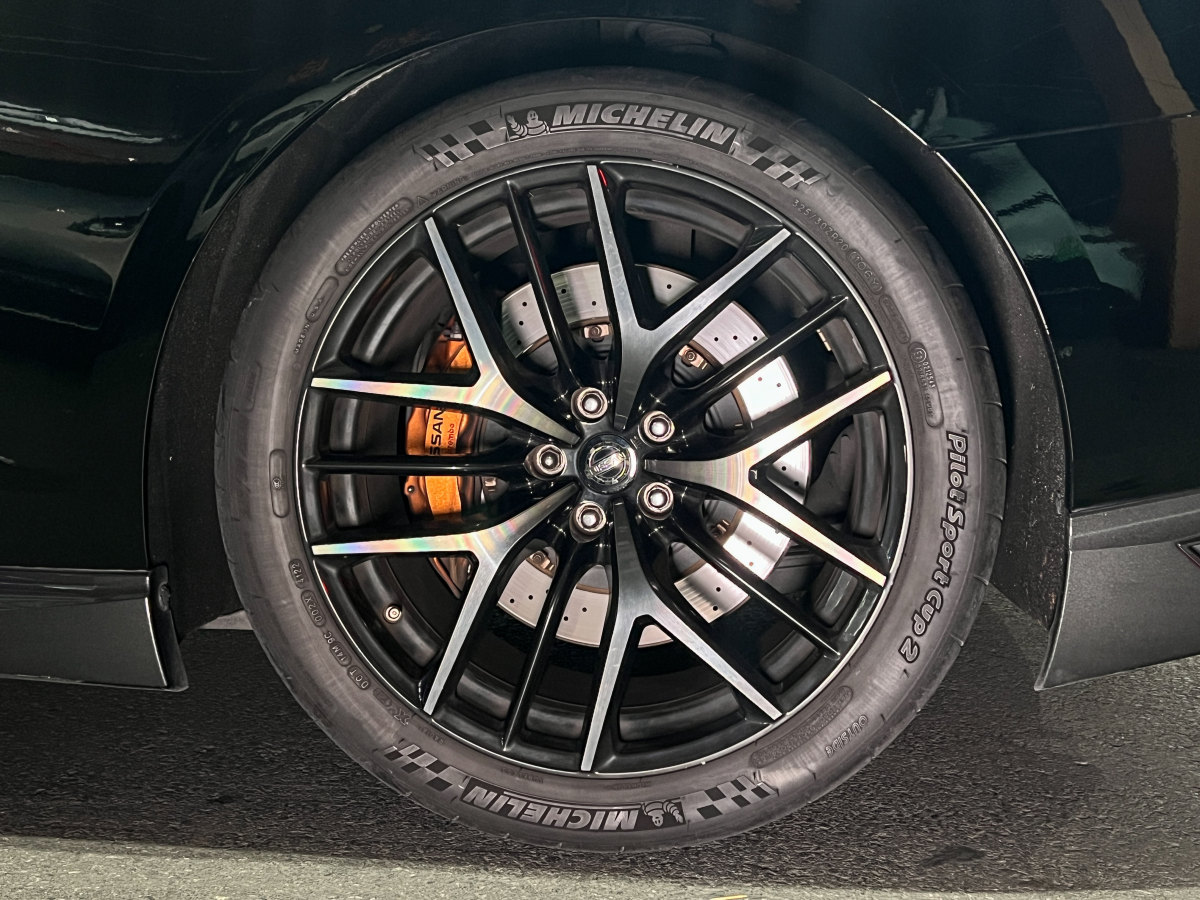 日产 GT-R  2017款 3.8T 定制版图片