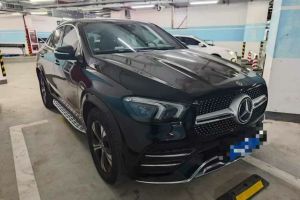 奔驰GLC 奔驰 GLC 300 4MATIC 轿跑SUV