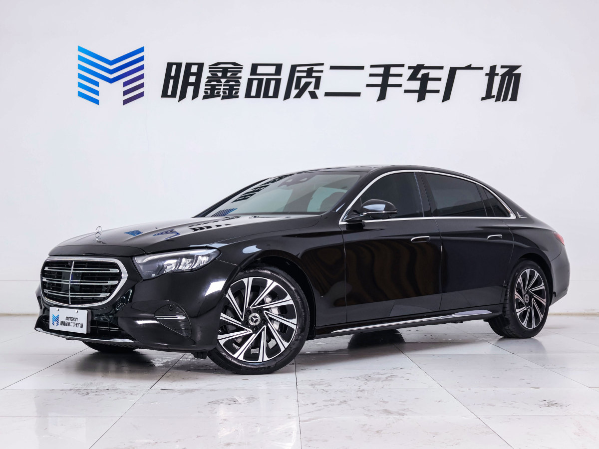 奔馳 奔馳E級(jí)  2024款 E 300 L 豪華型圖片