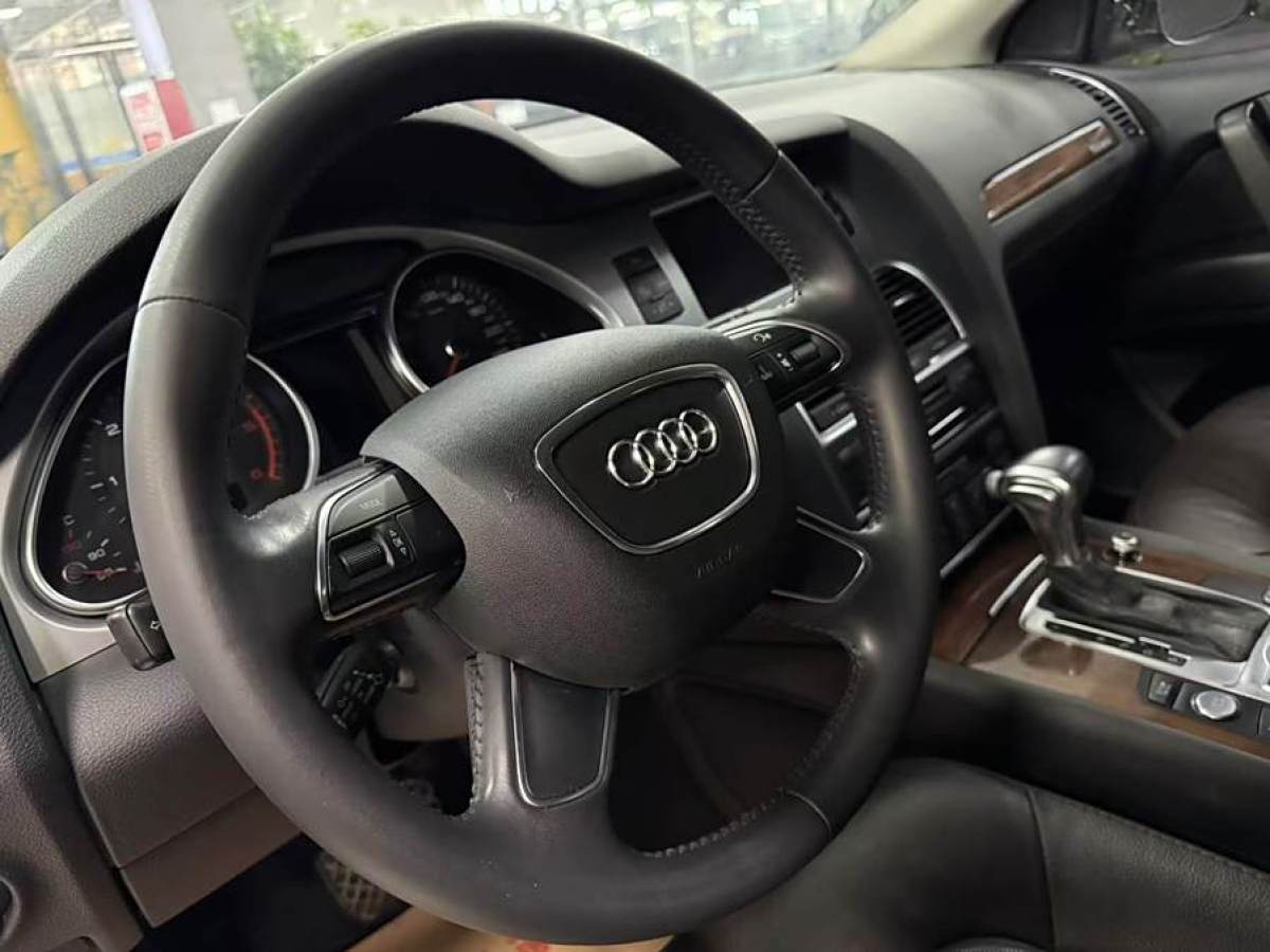 奧迪 奧迪Q7  2014款 35 TDI 運動型圖片