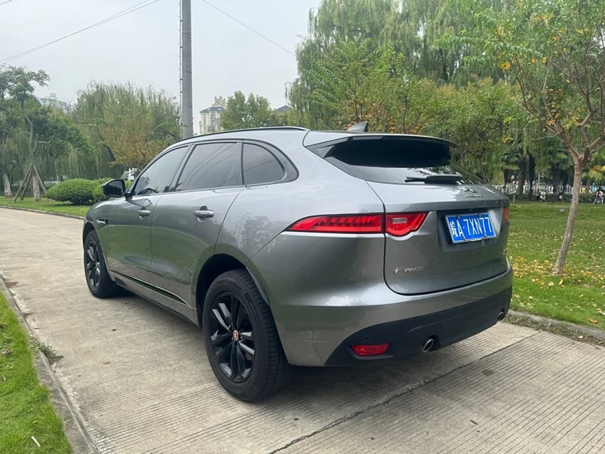 捷豹 F-PACE  2020款 2.0T 賽旗版圖片