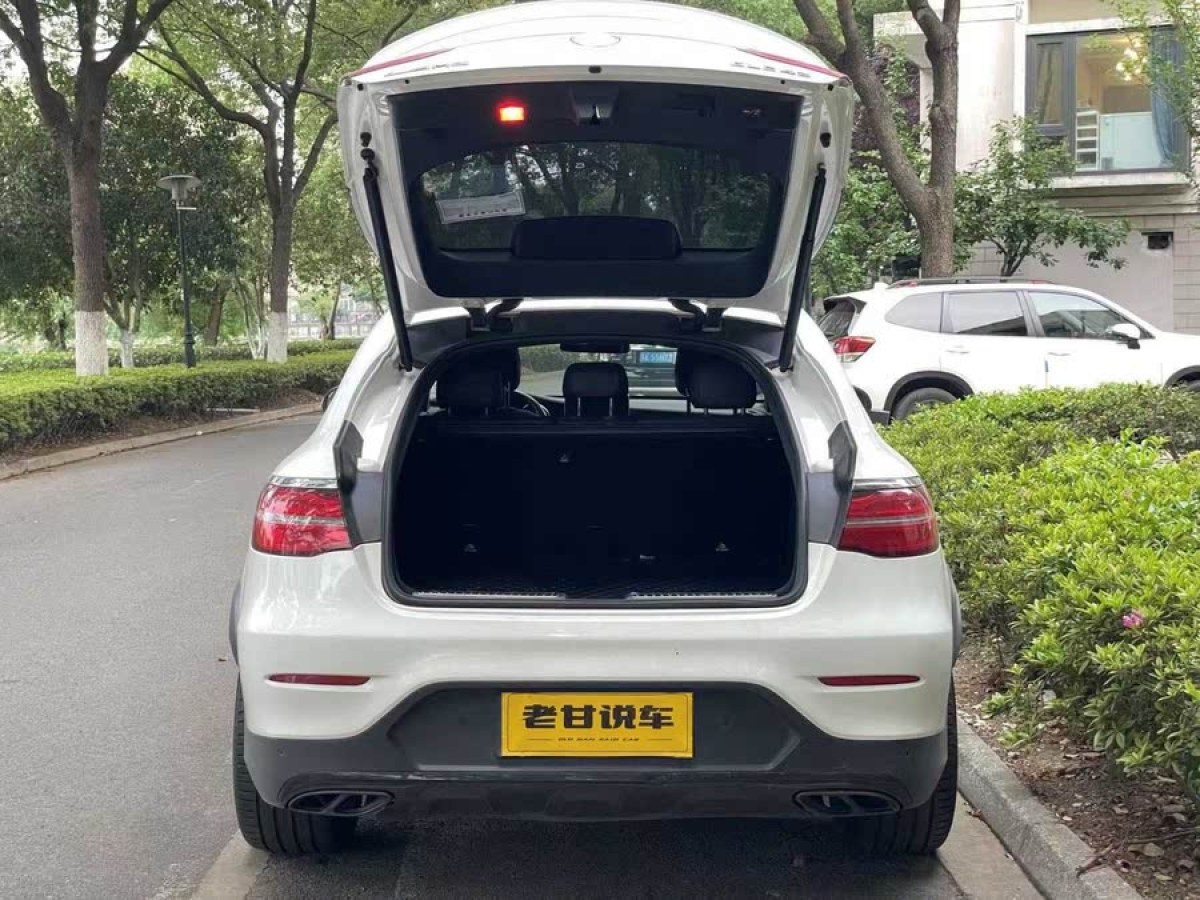 奔馳 奔馳GLC轎跑 AMG  2017款 AMG GLC 43 4MATIC 轎跑SUV圖片