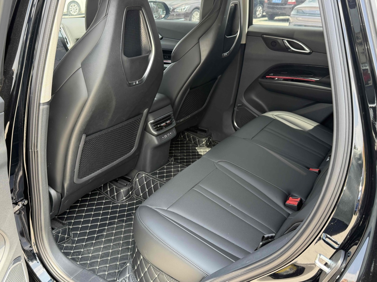 紅旗 紅旗HS3 PHEV  2024款 PHEV 115km 勁為版圖片