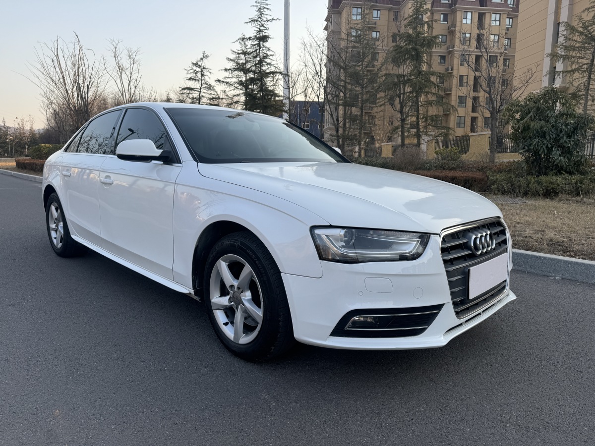 奧迪 奧迪A4L  2013款 35 TFSI 自動舒適型圖片