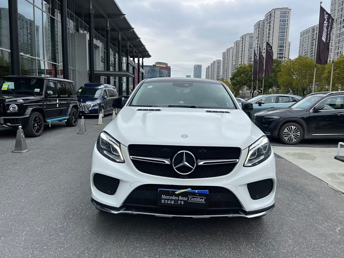 奔馳 奔馳GLE轎跑  2017款 GLE 320 4MATIC 轎跑SUV圖片