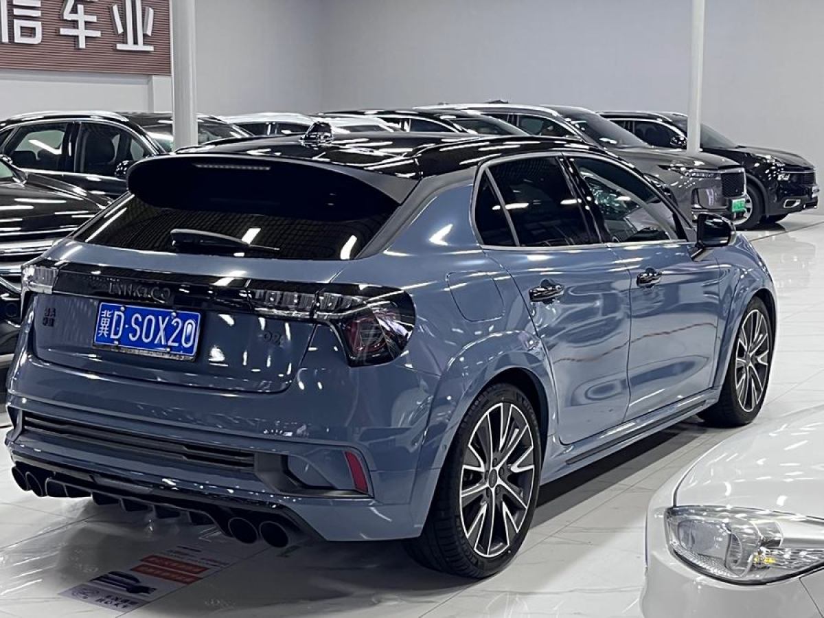 領(lǐng)克 領(lǐng)克02 Hatchback  2021款 2.0TD Halo圖片