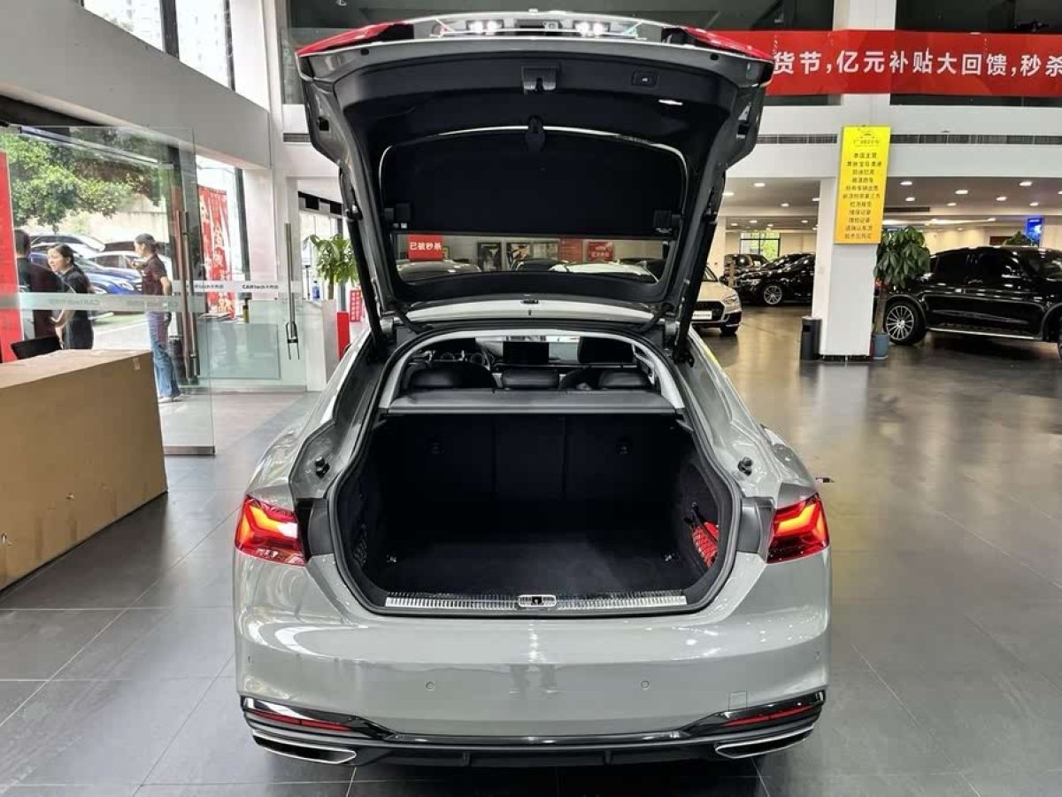 奧迪 奧迪A5  2023款 Sportback 40 TFSI 時(shí)尚動(dòng)感型圖片