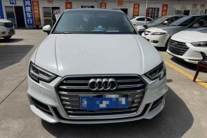 奧迪A3 奧迪 A3L Limousine 35 TFSI 時尚致雅型