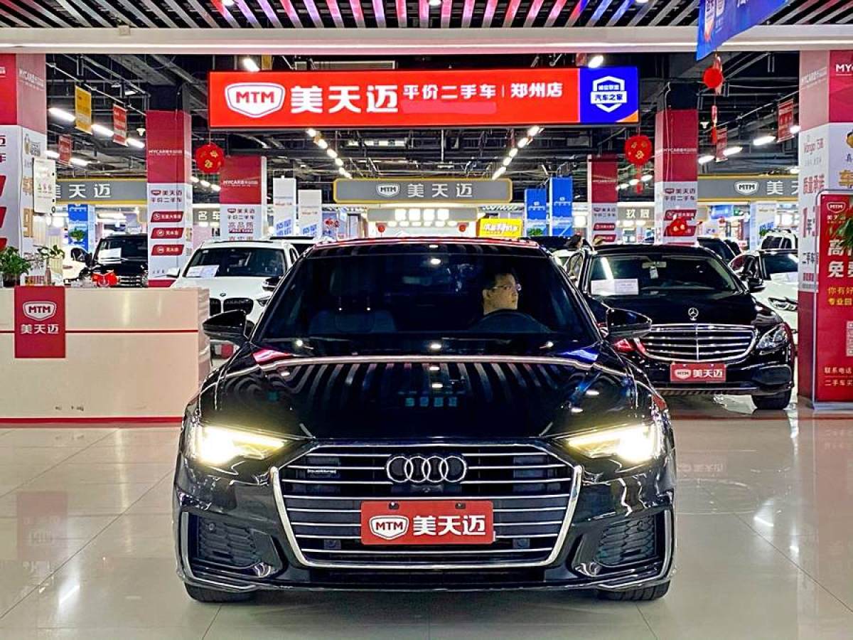 奧迪 奧迪A6L  2021款 45 TFSI quattro 臻選動(dòng)感型圖片