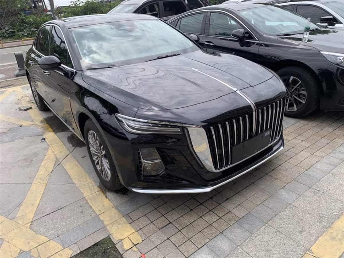 紅旗 H5  2023款 2.0T 自動智聯(lián)旗享版圖片