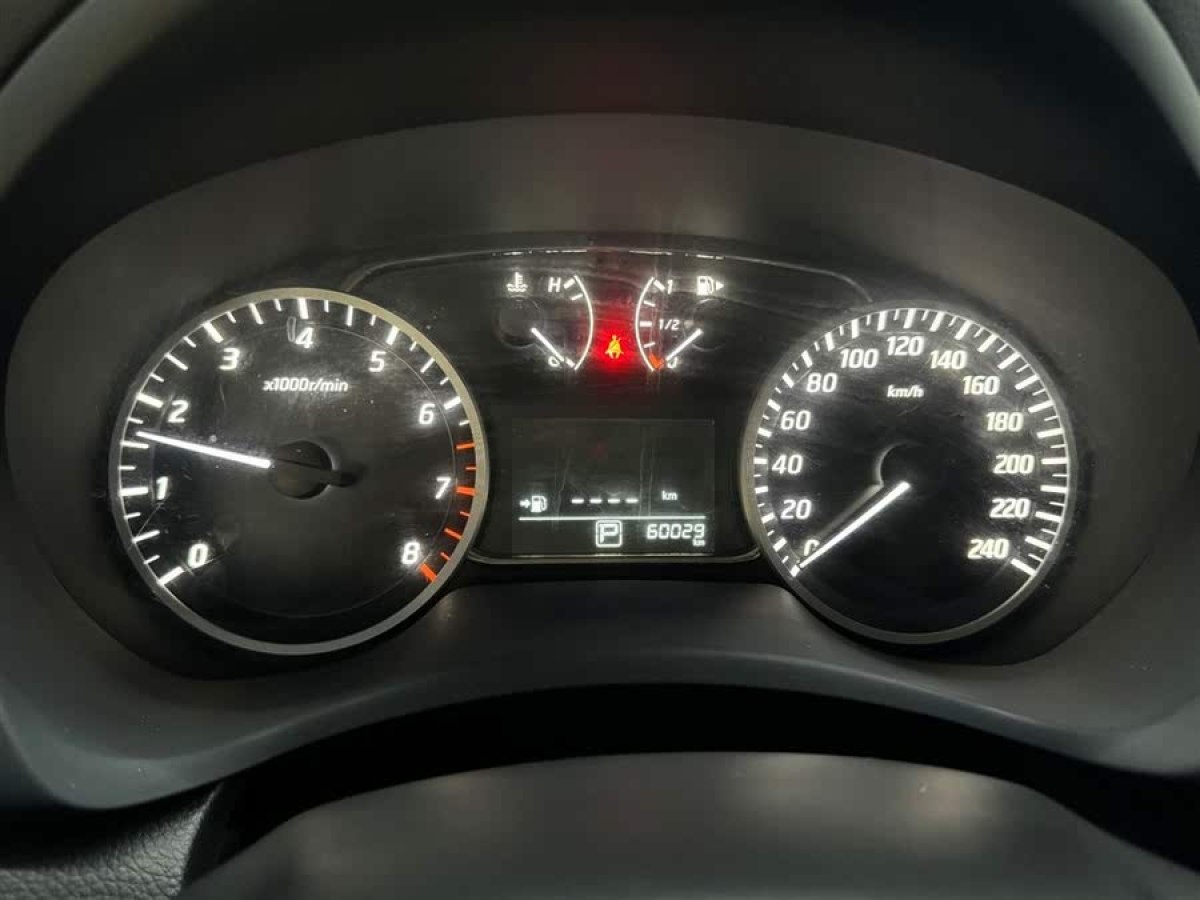 日產(chǎn) 軒逸  2022款 改款 經(jīng)典 1.6XE CVT舒適版圖片