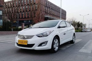 朗動 現(xiàn)代 1.6L 自動領(lǐng)先型