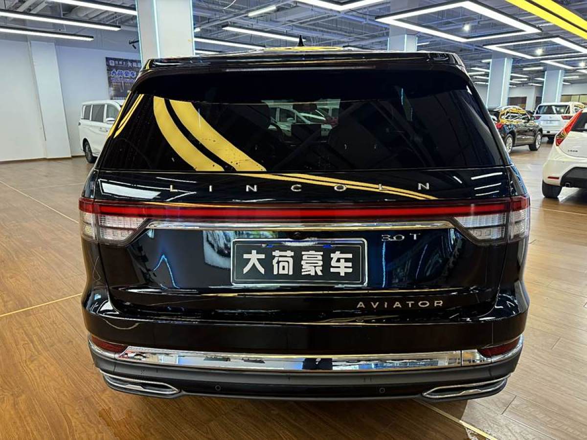 林肯 飛行家  2022款 3.0T V6 四驅(qū)尊雅版圖片