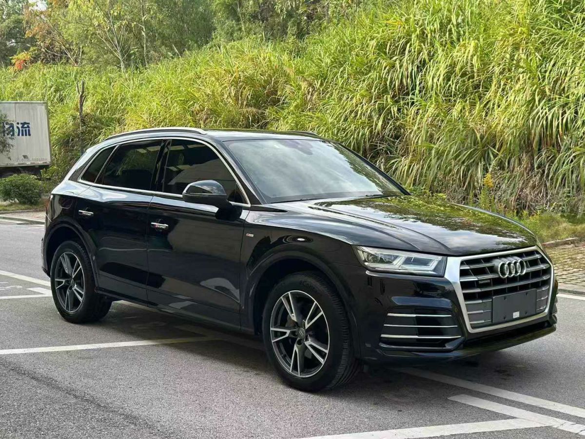 奧迪 奧迪Q3  2019款  35 TFSI 時尚動感型圖片