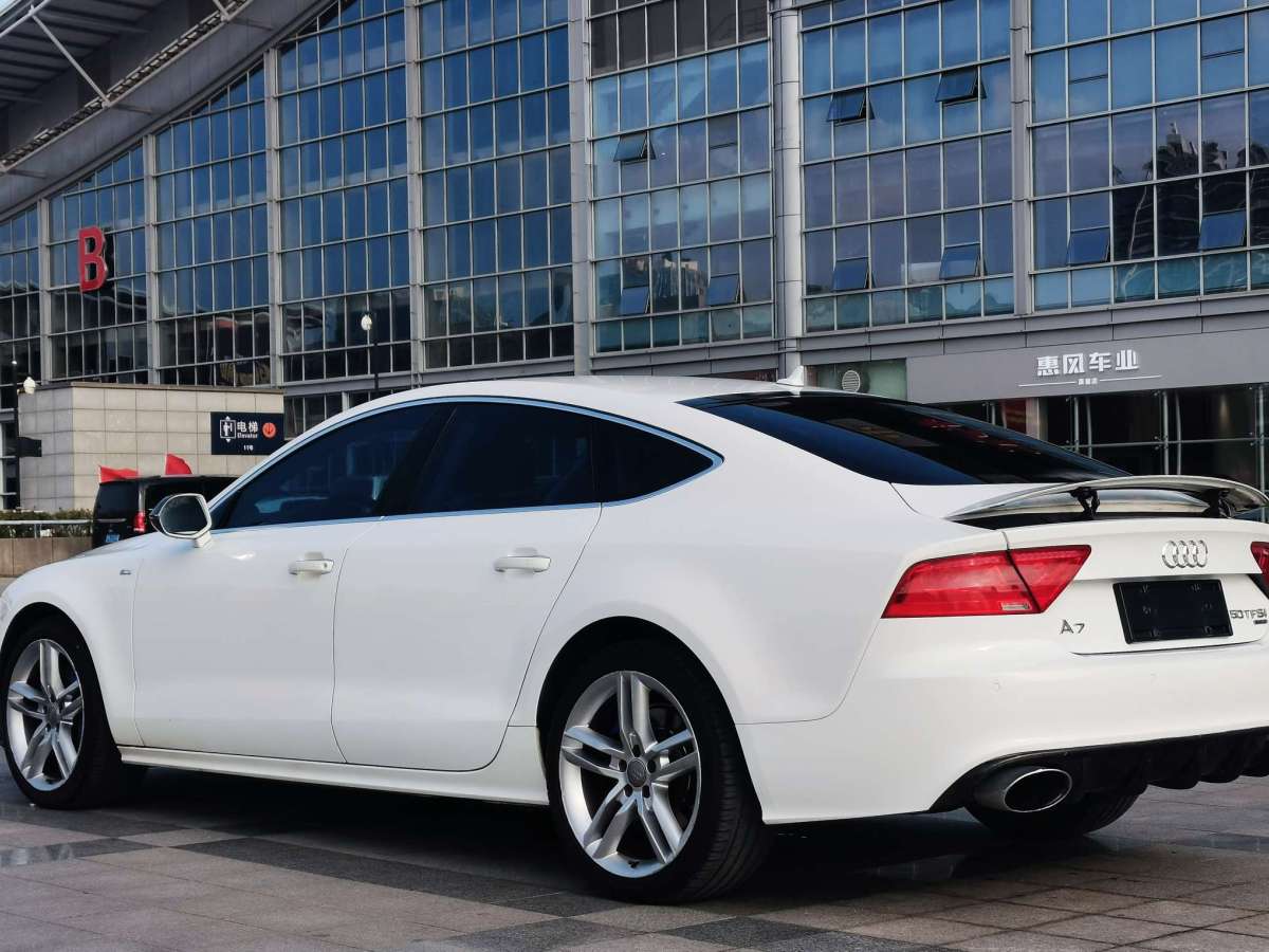 奧迪 奧迪A7  2012款 3.0TFSI quattro豪華型圖片