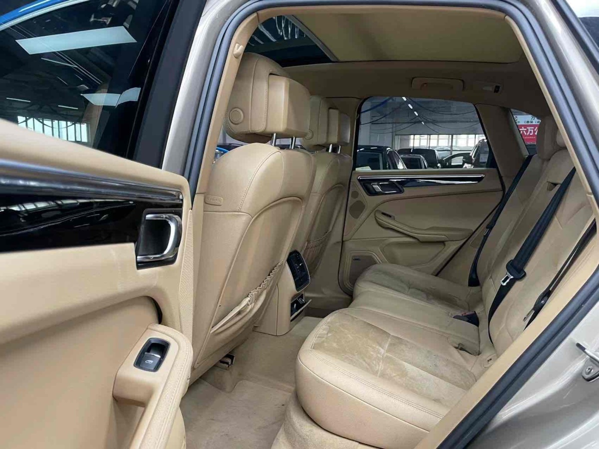 保時(shí)捷 Macan  2014款 Macan S 3.0T圖片