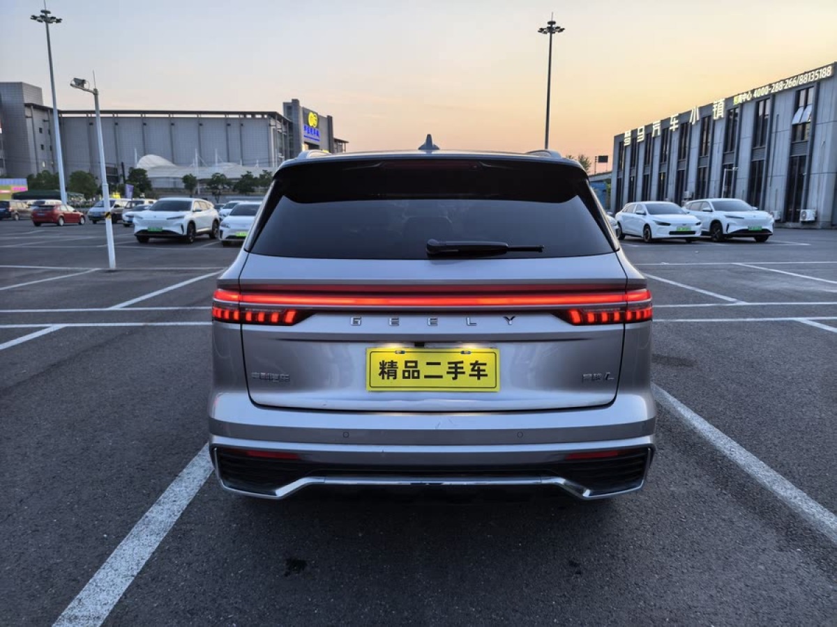 吉利 星越L  2021款 2.0TD DCT EVO兩驅(qū)智尊型圖片