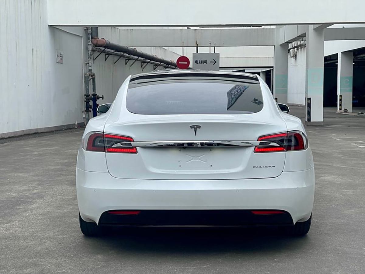 特斯拉 Model S  2019款 長續(xù)航版圖片