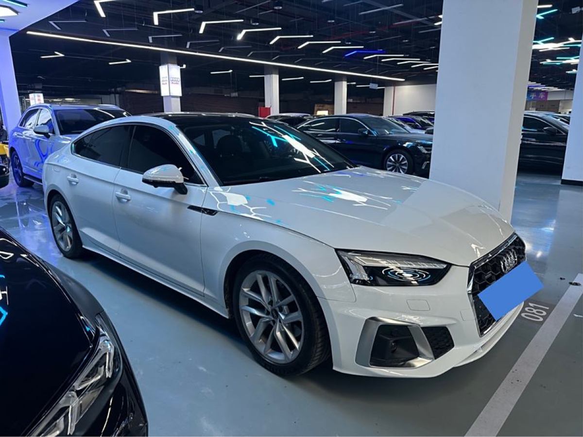 奧迪 奧迪A5  2023款 Sportback 40 TFSI 時(shí)尚動(dòng)感型圖片