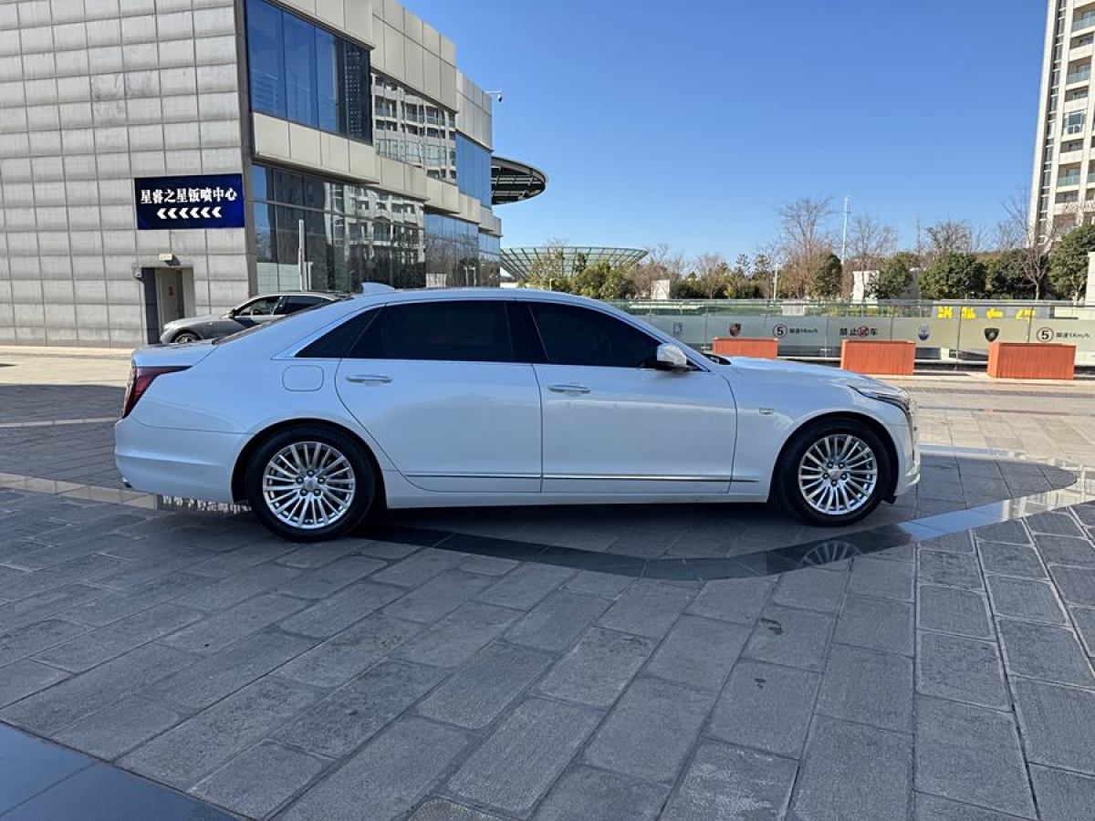 凱迪拉克 CT6  2019款 28T 精英型圖片