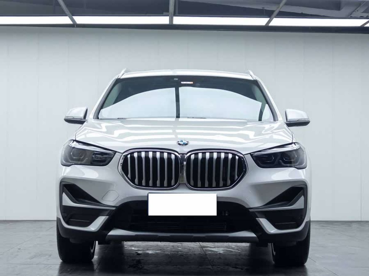 寶馬 寶馬X1  2022款 sDrive25Li 領(lǐng)先型圖片