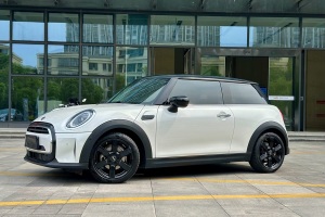 MINI MINI 改款 1.5T COOPER 藝術(shù)家