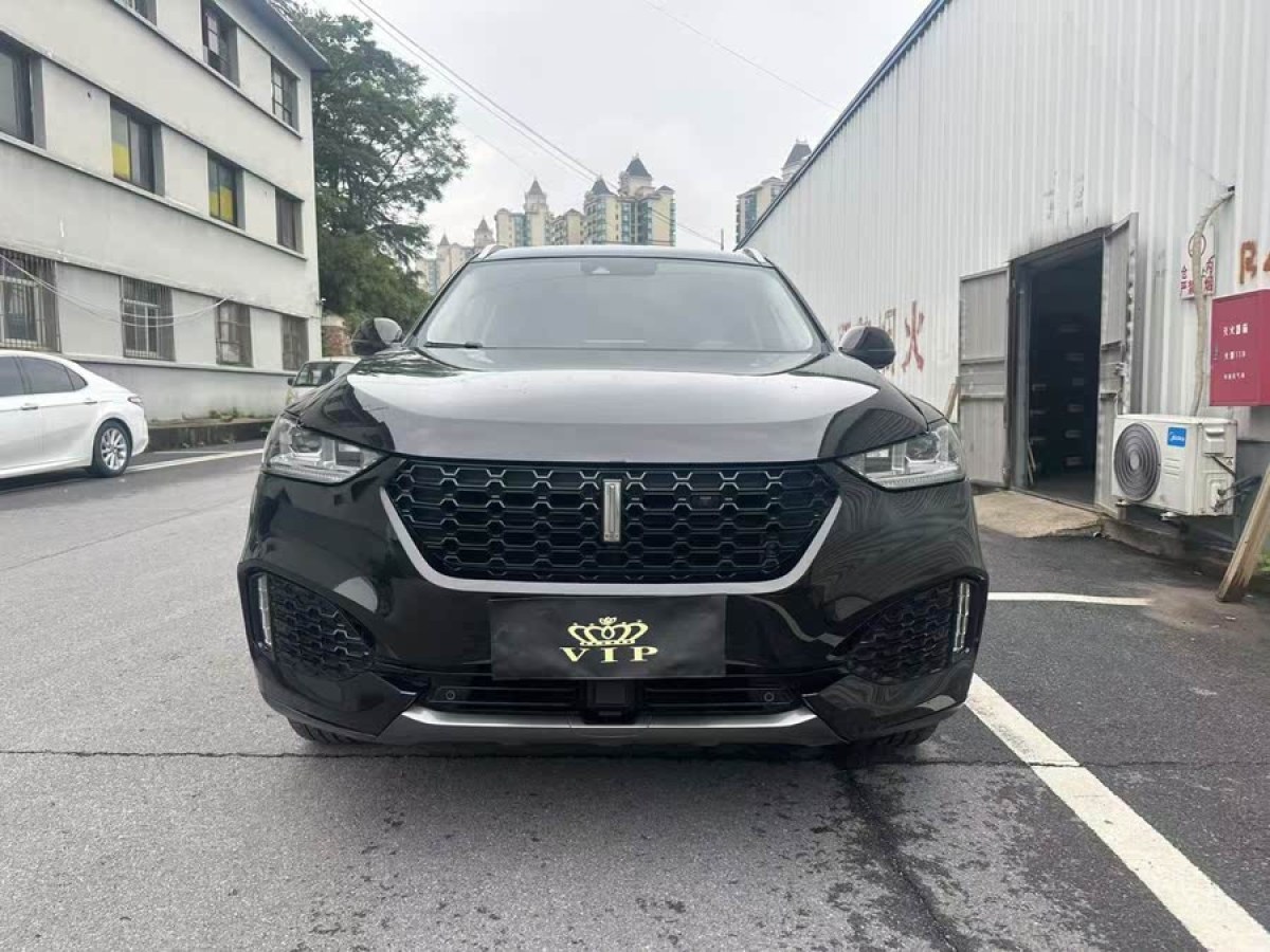 WEY VV5  2019款  升級款 2.0T 兩驅(qū)超豪型 國VI圖片