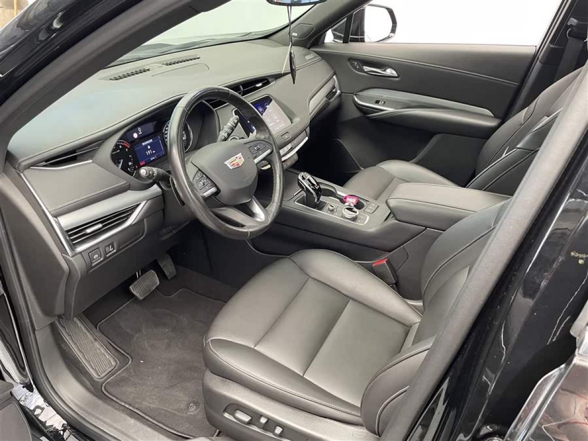 凱迪拉克 XT4  2020款 改款 28T 兩驅(qū)領(lǐng)先型圖片
