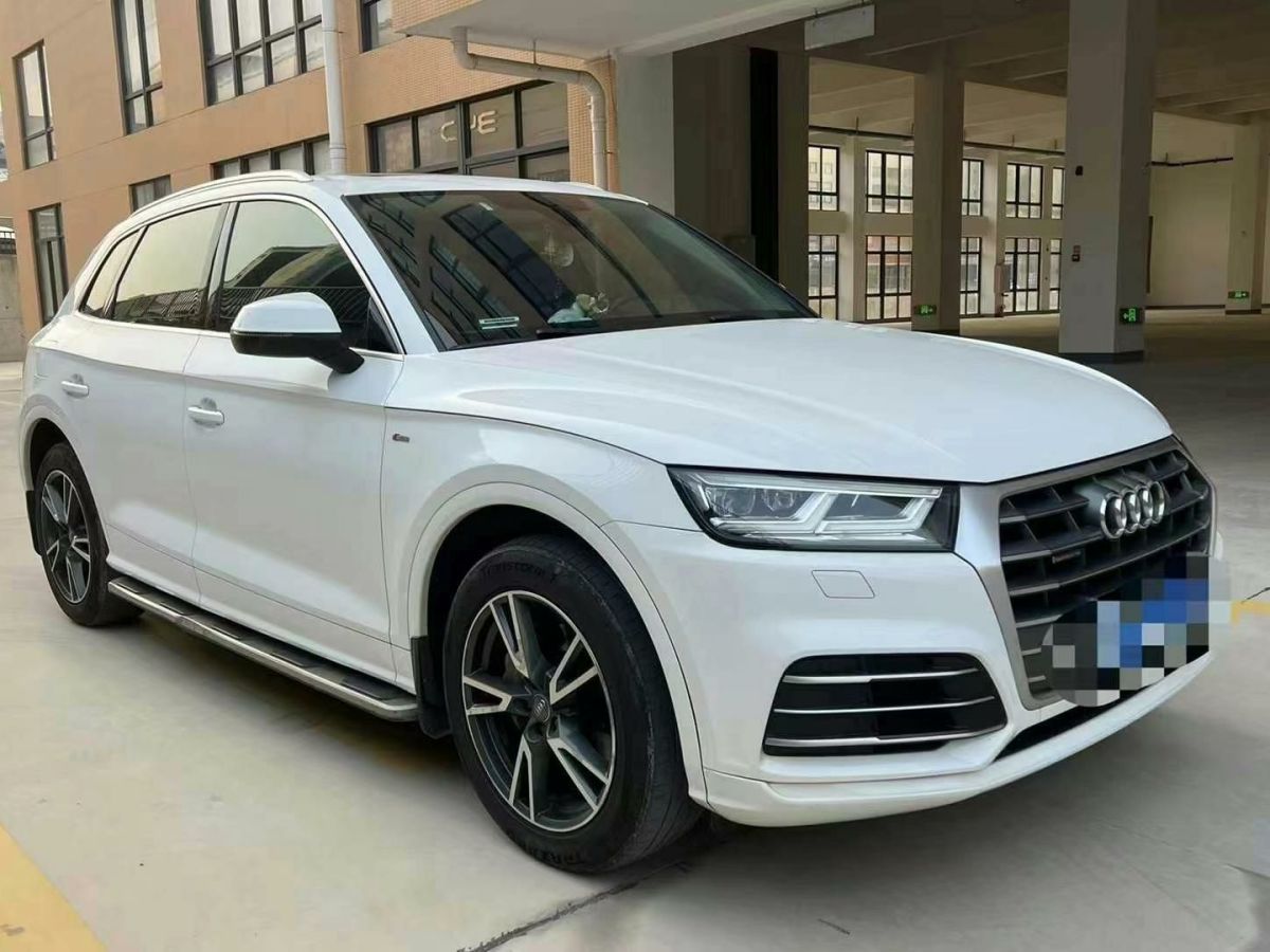 奧迪 奧迪Q3  2019款  35 TFSI 時尚動感型圖片