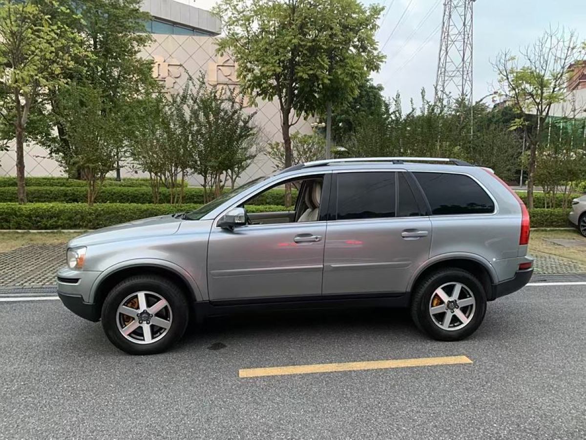 2010年8月沃爾沃 XC90  2010款 2.5T AWD