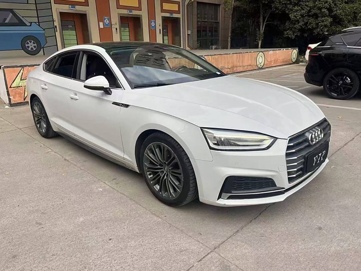 奧迪 奧迪A5  2017款 Sportback 40 TFSI 時(shí)尚型圖片