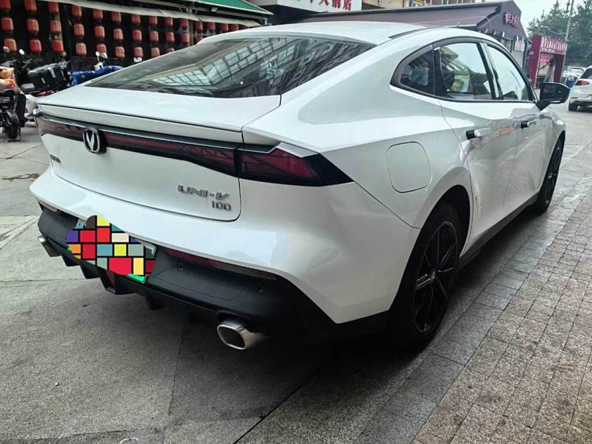 長(zhǎng)安 長(zhǎng)安UNI-V 智電iDD  2023款 智電iDD 1.5T 113km智酷型圖片