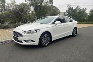 蒙迪欧 福特 EcoBoost 200 豪华型