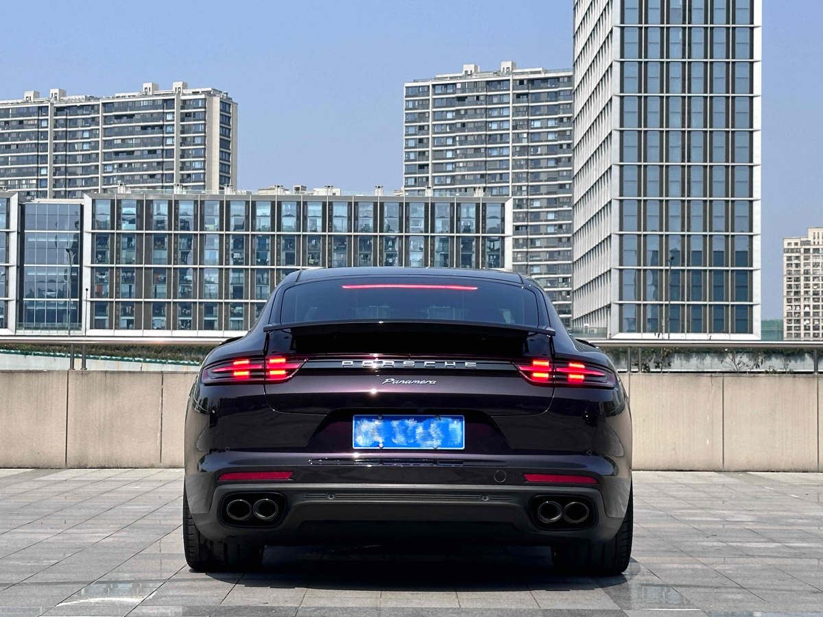 保時(shí)捷 Panamera  2019款 Panamera 行政加長版 2.9T圖片